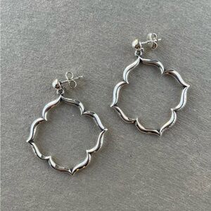Retired James Avery Sterling Silver .925 Venetian Frame Hoop Dangle Earrings